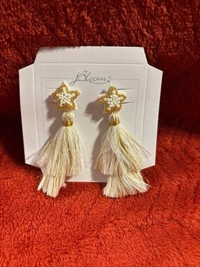 Retired J Bloom Ivory Star Bead Tassel Drop Earrings with Gold Accents